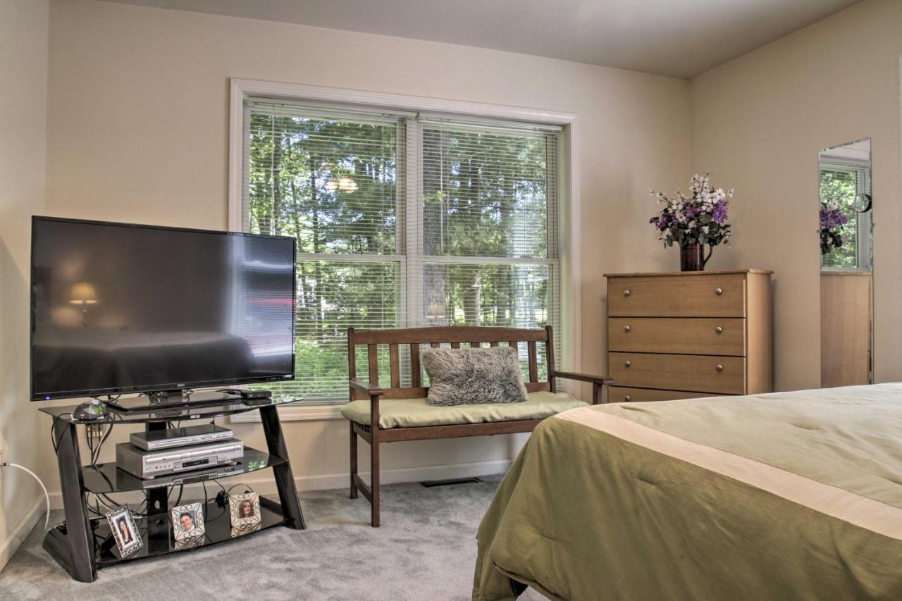 Spacious Home With Deck, Grill And Delaware River View Callicoon Dış mekan fotoğraf